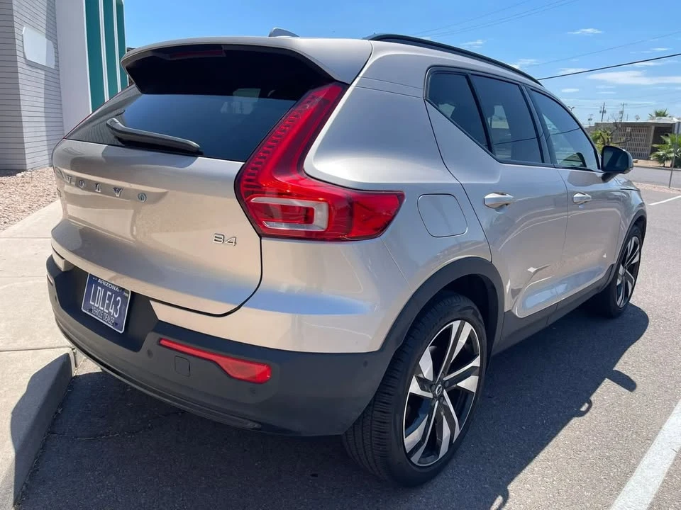 2023 Volvo XC40 - Image 7 of 14