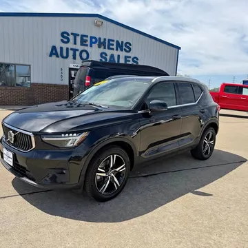 2023 Volvo XC40 B5 Core