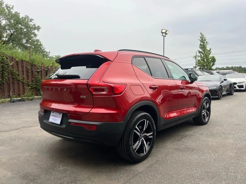 2023 Volvo XC40 - Image 6 of 12