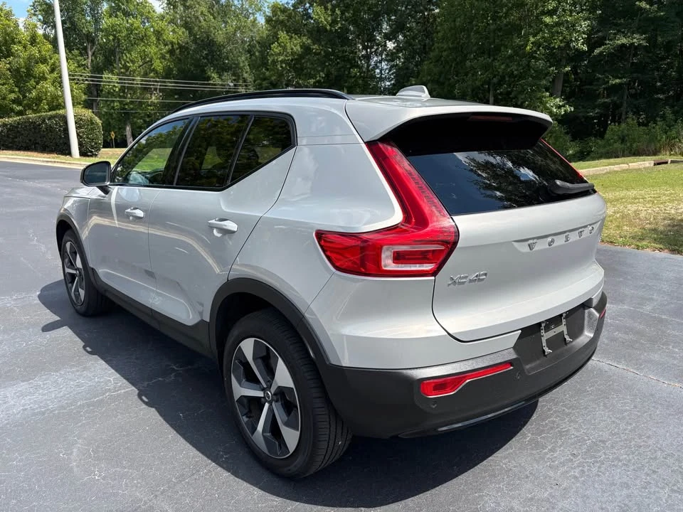 2023 Volvo XC40 - Image 3 of 20