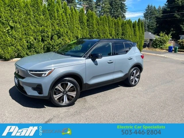2023 Volvo XC40 - Image 4 of 31