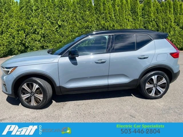 2023 Volvo XC40 - Image 6 of 31