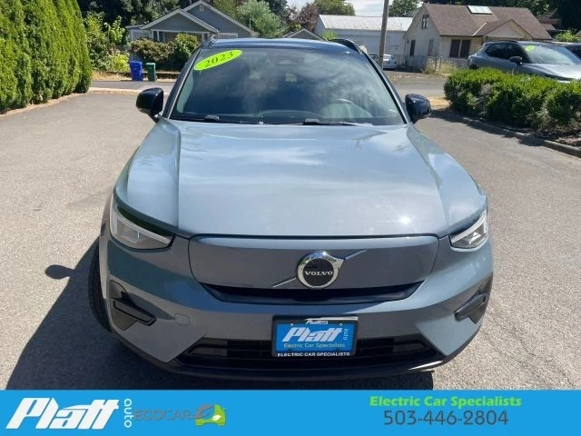 2023 Volvo XC40 - Image 18 of 31