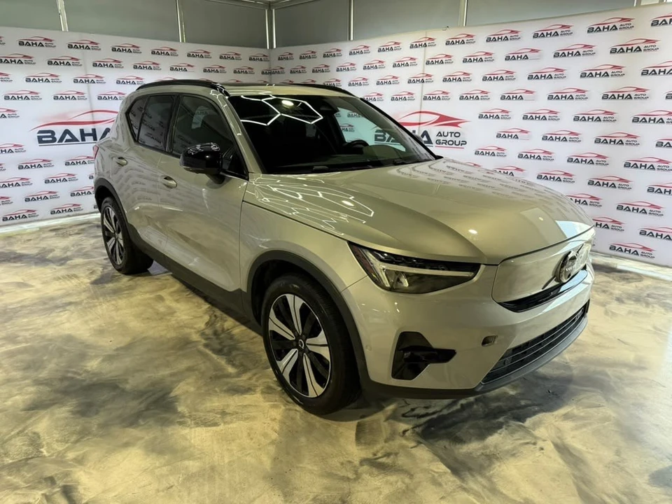 2023 Volvo XC40 - Image 5 of 31