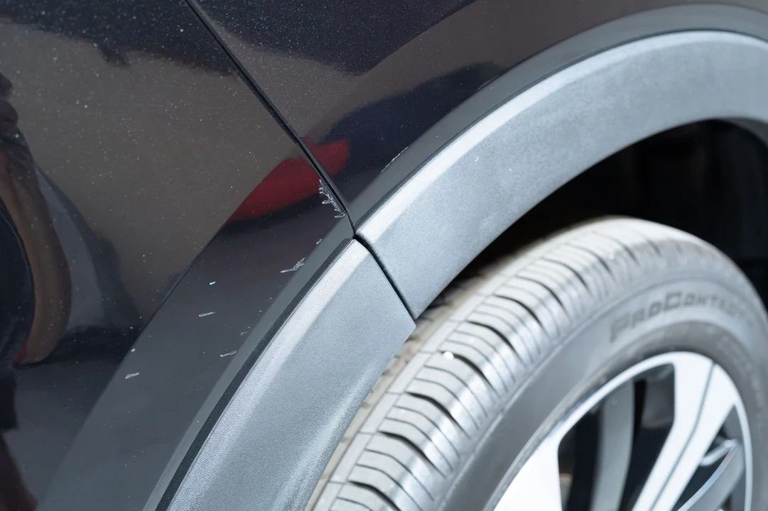2023 Volvo XC40 - Image 9 of 31