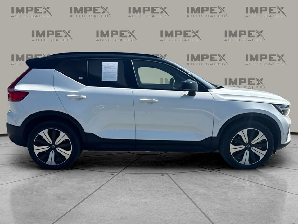 2023 Volvo XC40 - Image 6 of 28