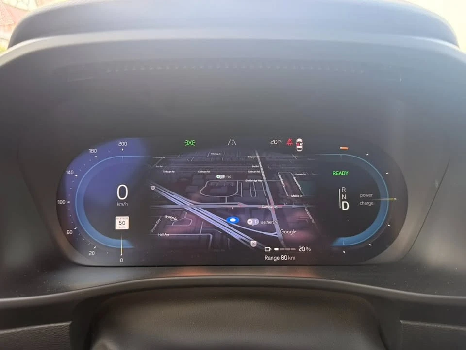 2023 Volvo XC40 - Image 11 of 13