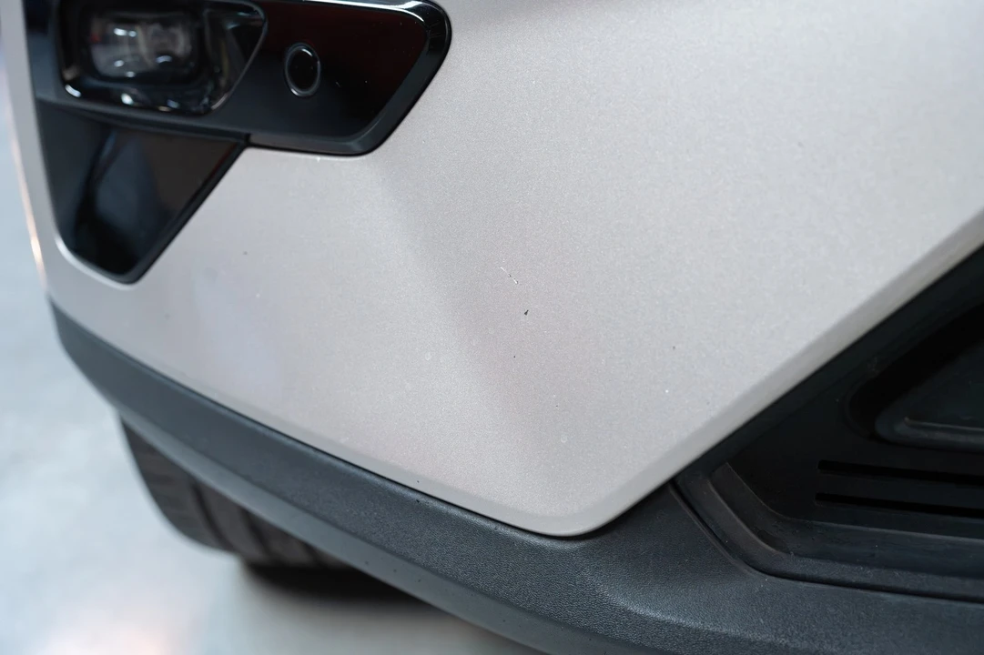 2023 Volvo XC40 - Image 10 of 21