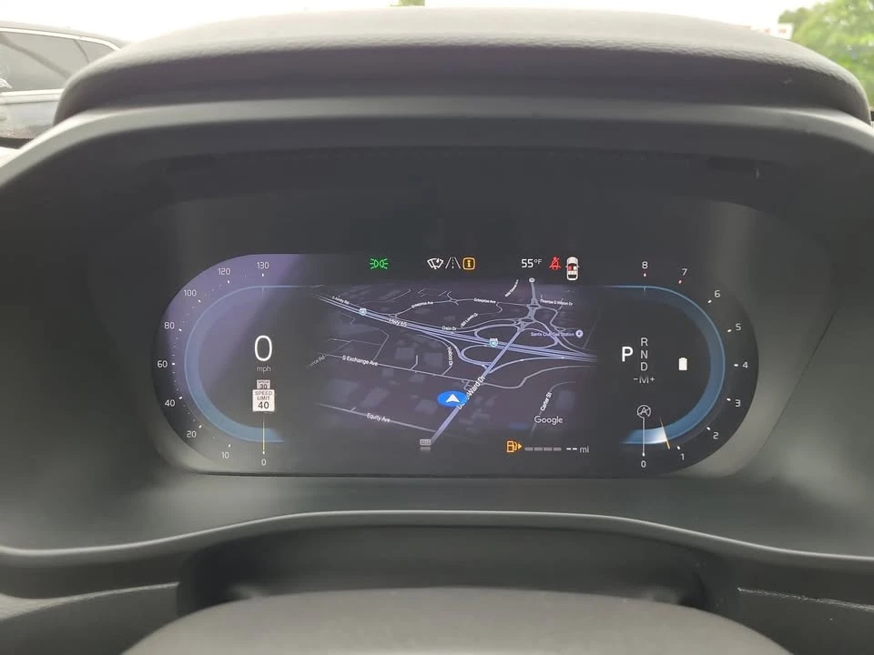 2023 Volvo XC40 - Image 17 of 20