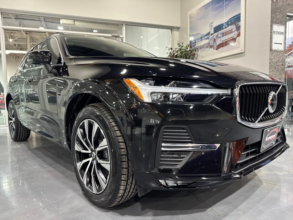 2023 Volvo XC60 2nd Gen - Image 3 of 12