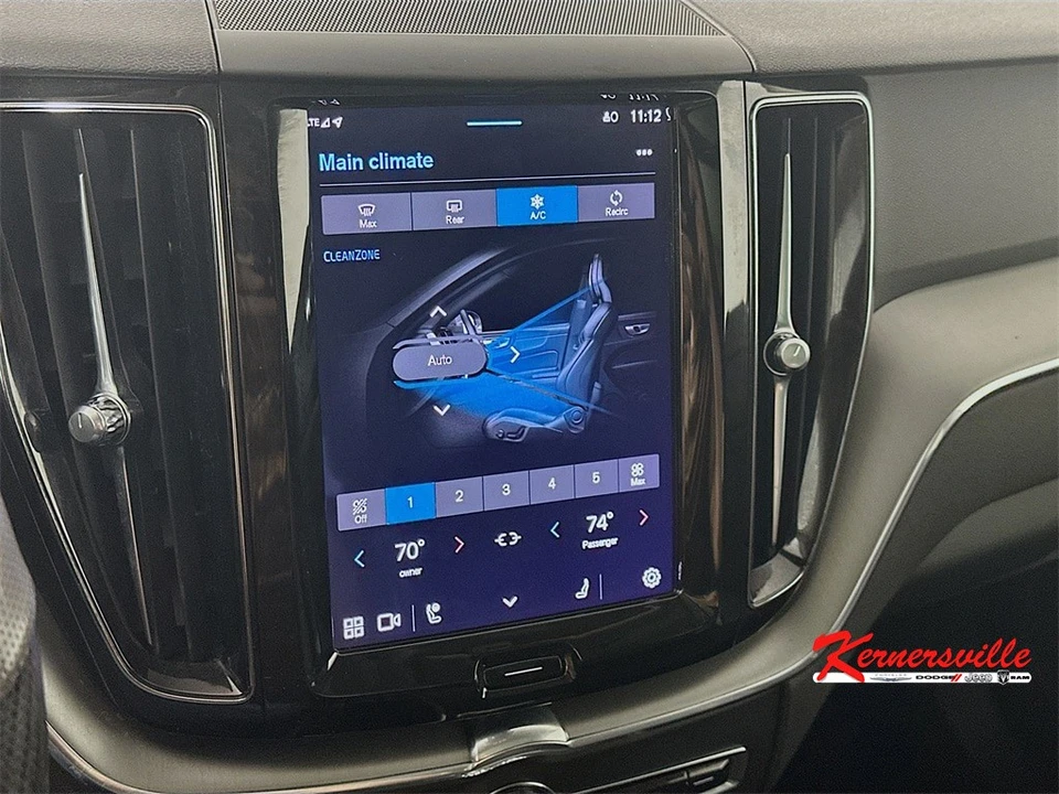 2023 Volvo XC60 2nd Gen - Image 18 of 21