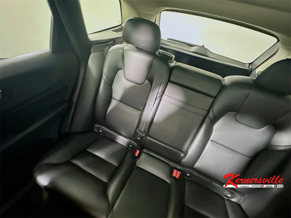 2023 Volvo XC60 2nd Gen - Image 12 of 21