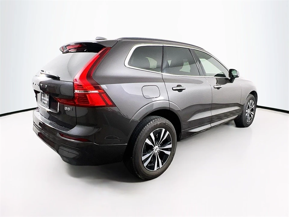 2023 Volvo XC60 2nd Gen - Image 7 of 12