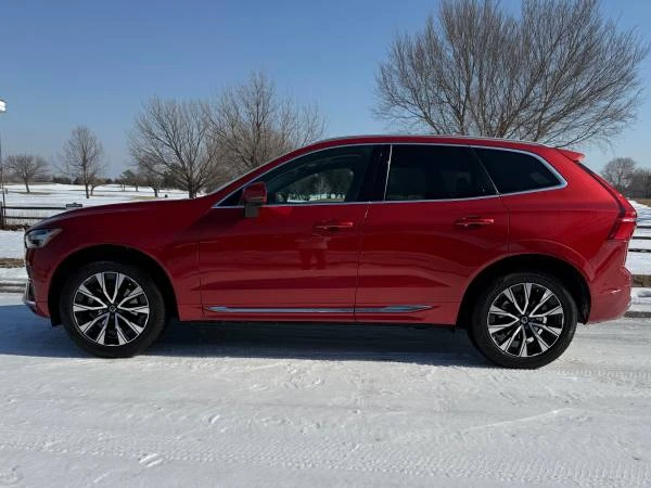 2023 Volvo XC60 2nd Gen - Image 5 of 21