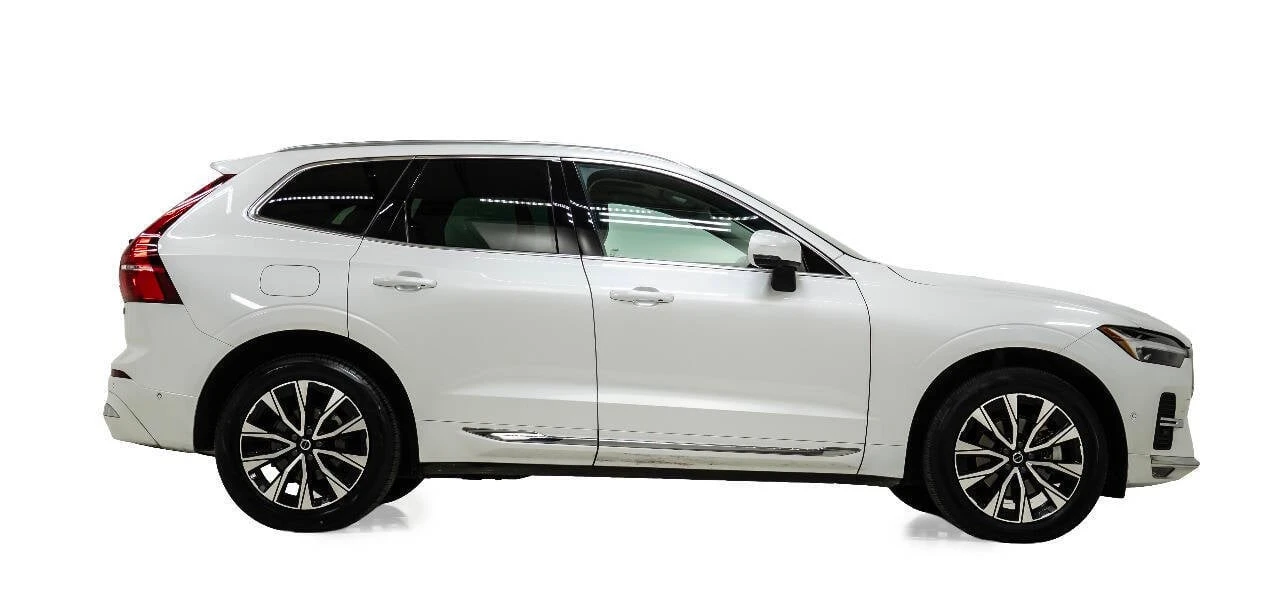 2023 Volvo XC60 2nd Gen - Image 5 of 12