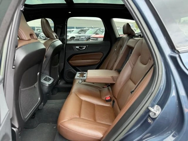 2023 Volvo XC60 2nd Gen - Image 18 of 20