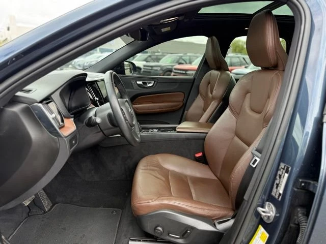 2023 Volvo XC60 2nd Gen - Image 15 of 20