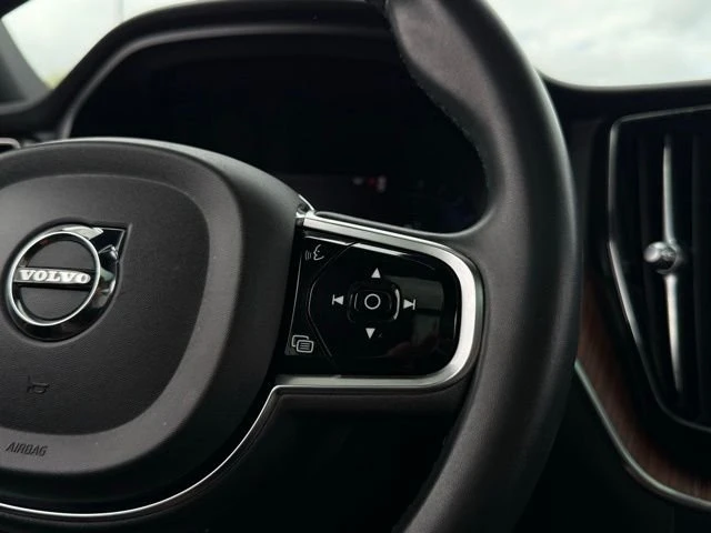 2023 Volvo XC60 2nd Gen - Image 9 of 20