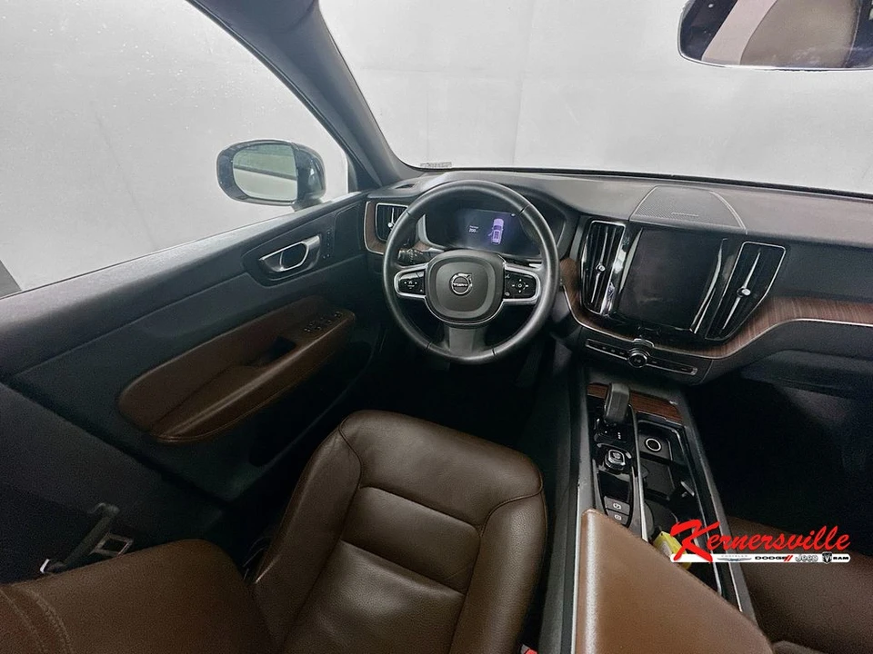 2023 Volvo XC60 2nd Gen - Image 9 of 21