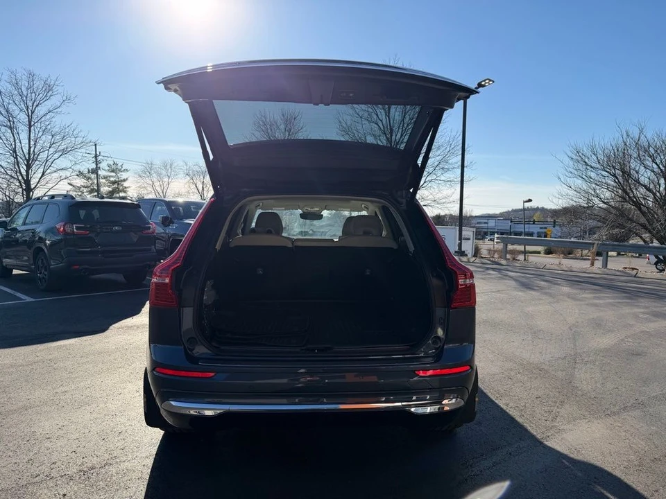 2023 Volvo XC60 2nd Gen - Image 6 of 20