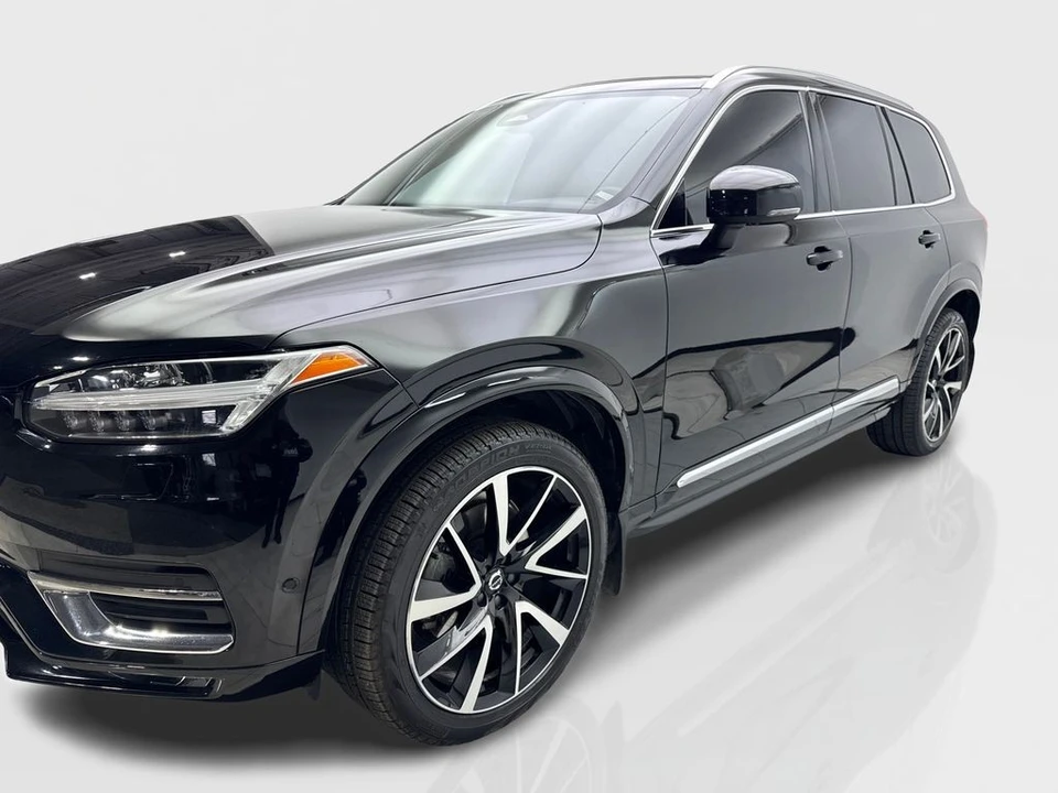 2023 Volvo XC90 2nd Gen - Image 11 of 21