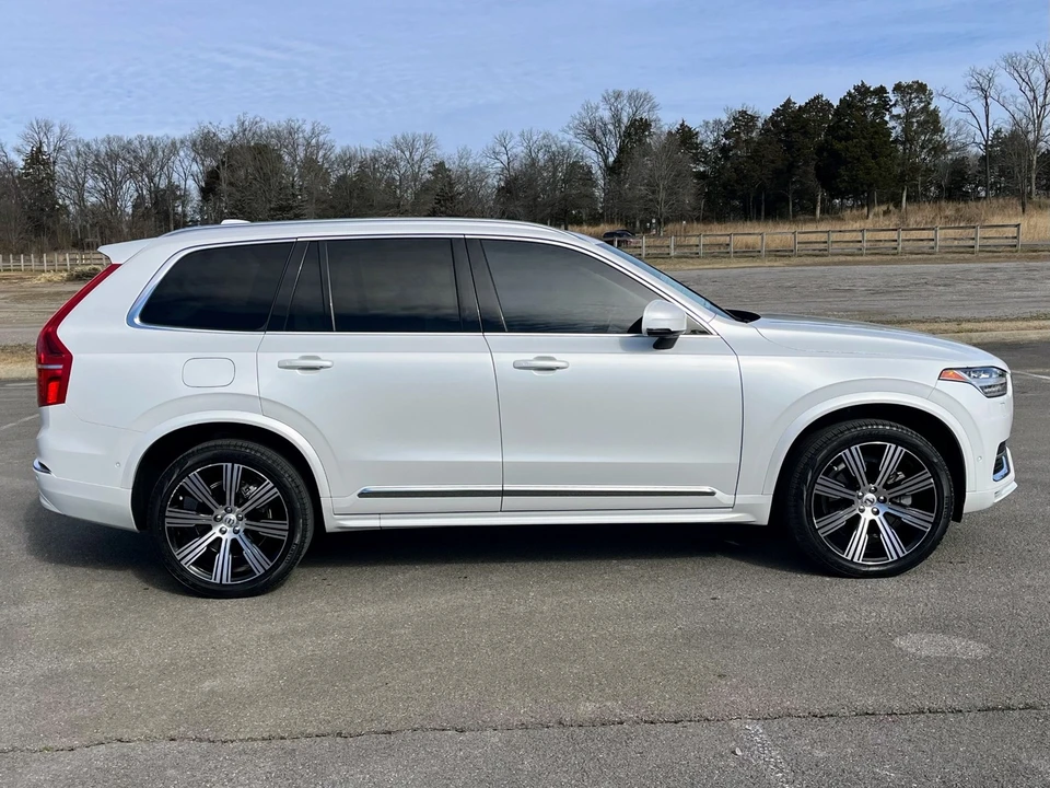 2023 Volvo XC90 2nd Gen - Image 8 of 12
