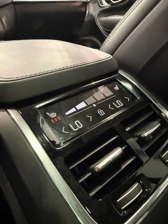 2023 Volvo XC90 2nd Gen - Image 10 of 16