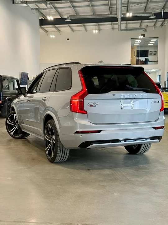 2023 Volvo XC90 2nd Gen - Image 5 of 16
