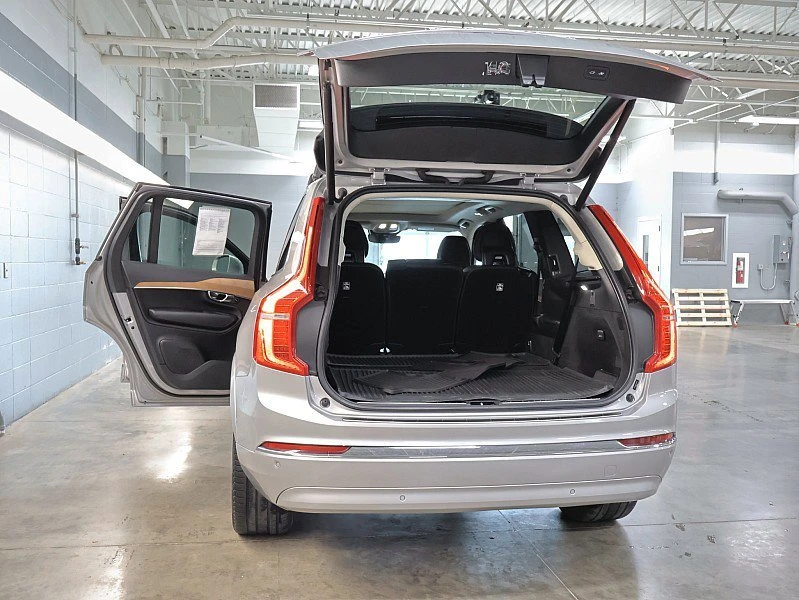 2023 Volvo XC90 2nd Gen - Image 13 of 15