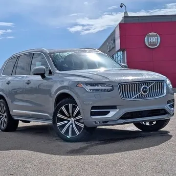 2023 Volvo XC90 Plus Bright