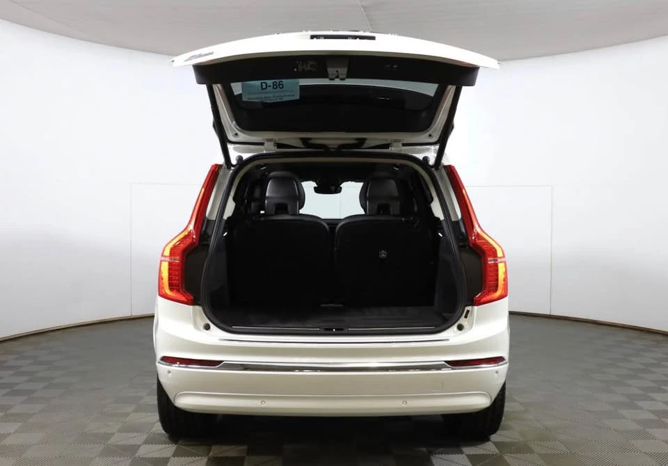 2023 Volvo XC90 2nd Gen - Image 15 of 15