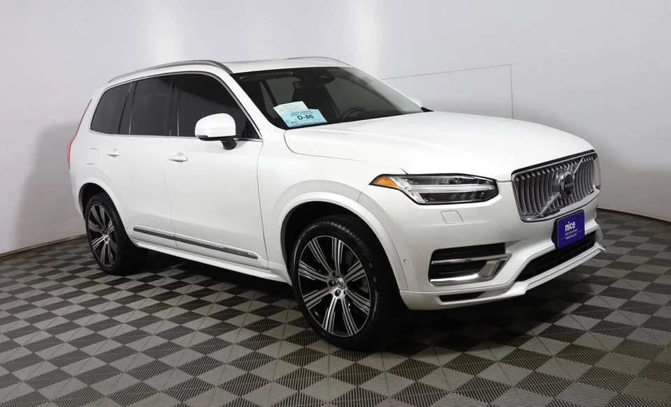 2023 Volvo XC90 2nd Gen - Image 4 of 15