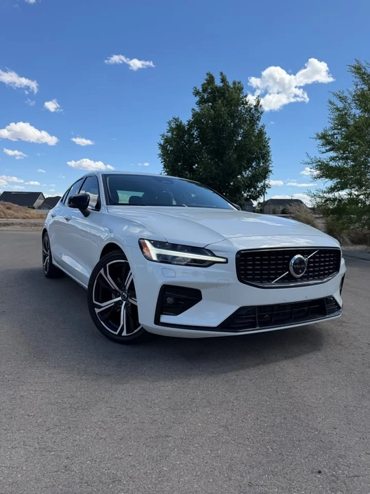 2023 Volvo S60 3rd Gen - Image 2 of 10