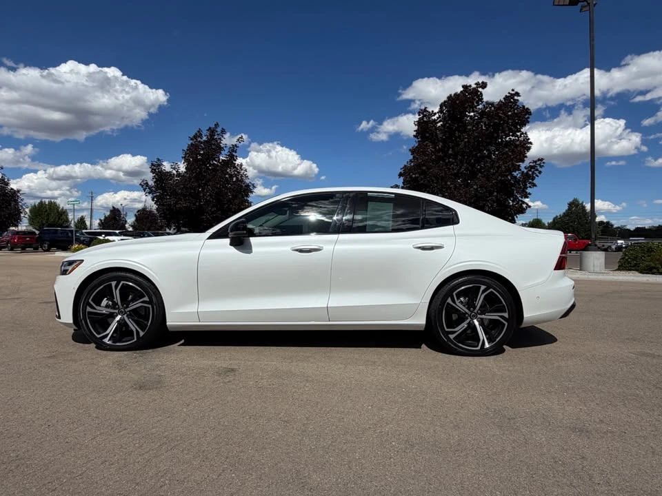 2023 Volvo S60 3rd Gen - Image 3 of 10