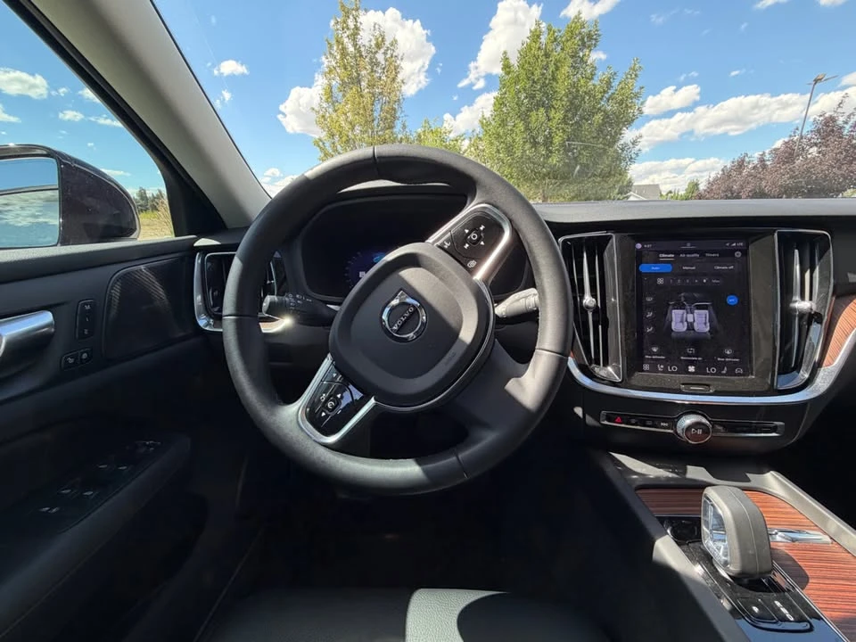 2023 Volvo S60 3rd Gen - Image 10 of 10
