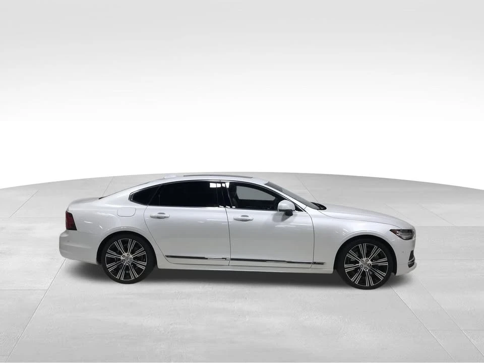 2023 Volvo S90 - Image 2 of 9