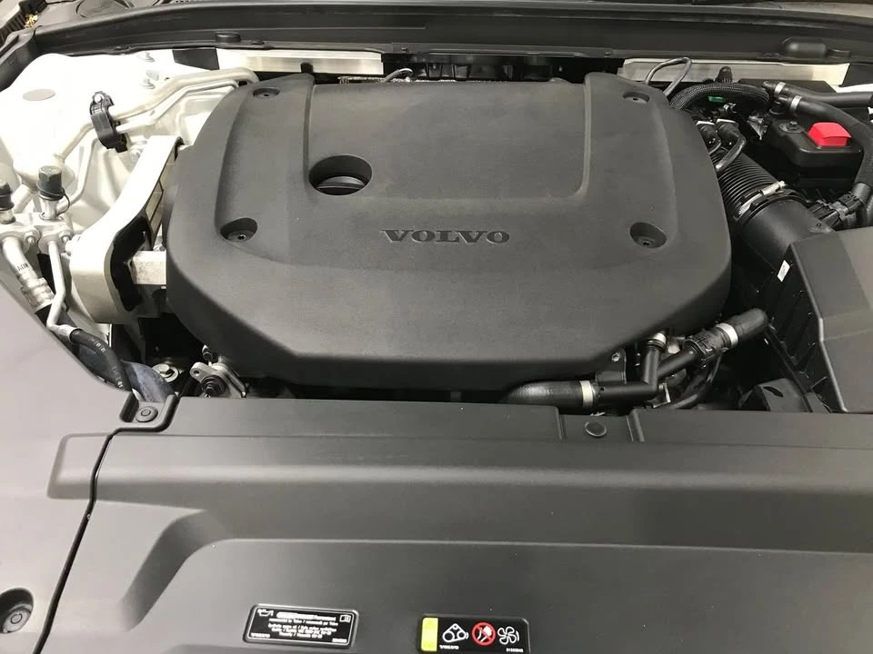 2023 Volvo S90 - Image 9 of 9