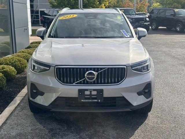 2023 Volvo XC40 - Image 3 of 12