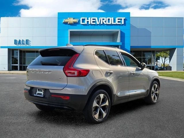 2023 Volvo XC40 - Image 3 of 20