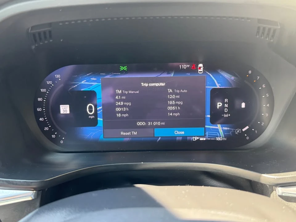 2023 Volvo XC60 2nd Gen - Image 8 of 12