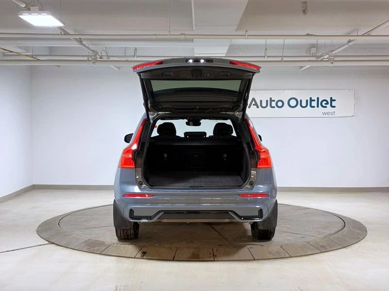 2023 Volvo XC60 2nd Gen - Image 19 of 20