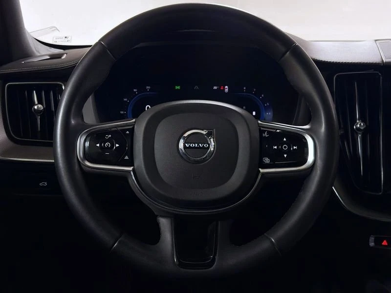 2023 Volvo XC60 2nd Gen - Image 13 of 20
