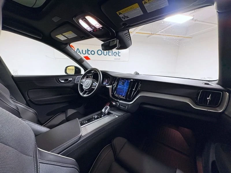 2023 Volvo XC60 2nd Gen - Image 11 of 20