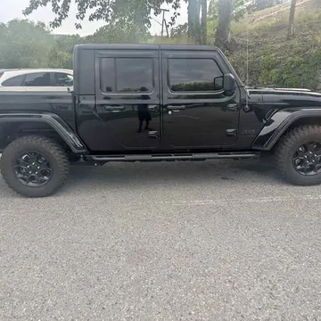 2023 Jeep Gladiator Willys