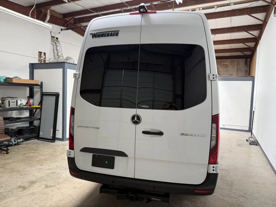 2023 Winnebago - Image 18 of 31