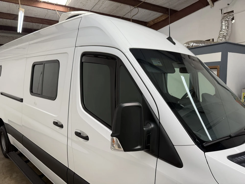 2023 Winnebago - Image 22 of 31