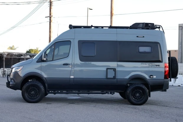 2023 Winnebago - Image 3 of 8