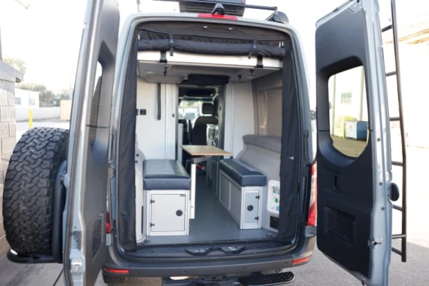 2023 Winnebago - Image 6 of 8