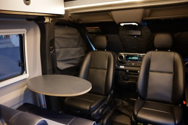 2023 Winnebago - Image 5 of 8