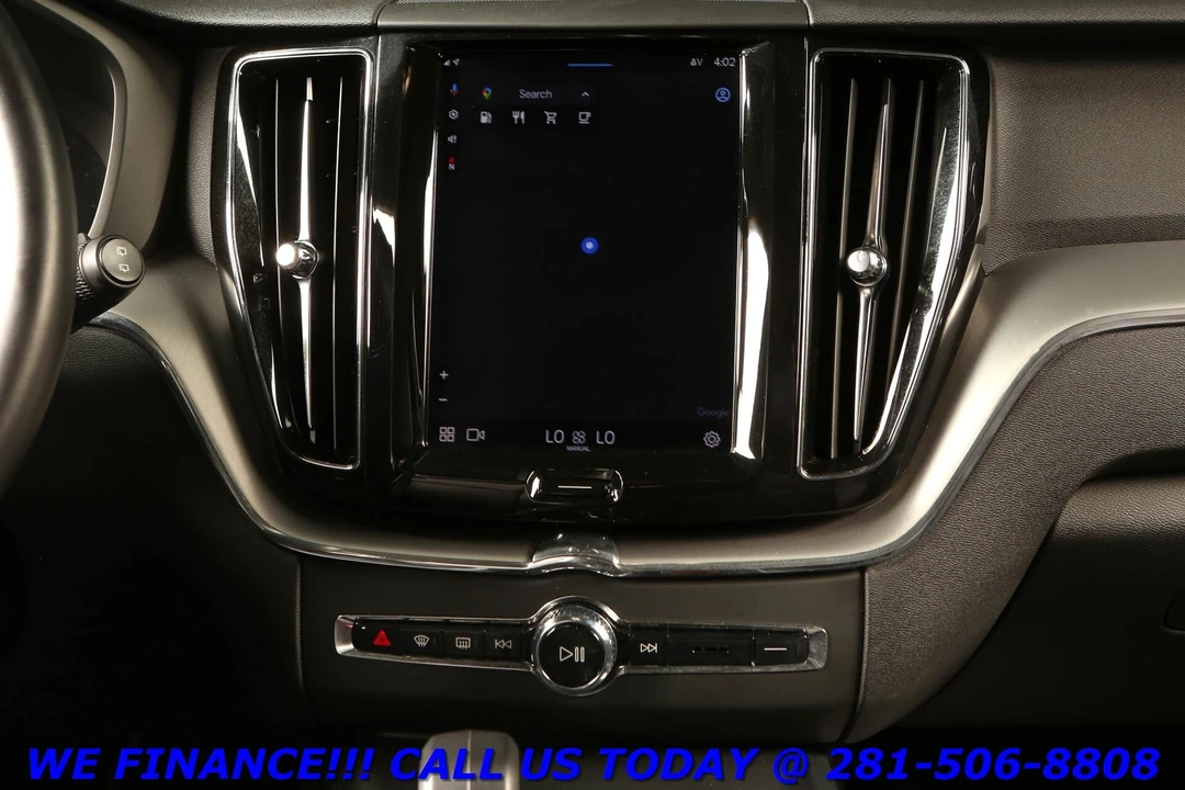 2023 Volvo XC60 2nd Gen - Image 16 of 21